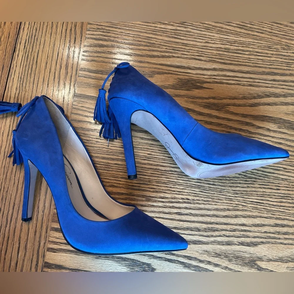 Jessica Simpson Bright Blue/Periwinkle Leather Tassel Bow 4 1/4” Heels Size 8.5 - Picture 1 of 13